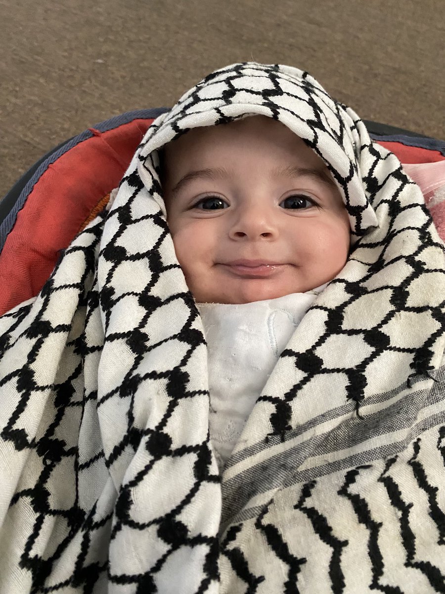 Mo7ammed_jawad6's tweet photo. PLEASE DON'T SKIP ME :((

My account has been restricted, 
So, my gfm doesn't appear to everyone! 
Please support my family gfm !!
by sharing and quoting and donating 😓

Please, Leave a comment 🇵🇸 or 🍉

https://t.co/6bvpAyo4Vq https://t.co/zGO75yUnme