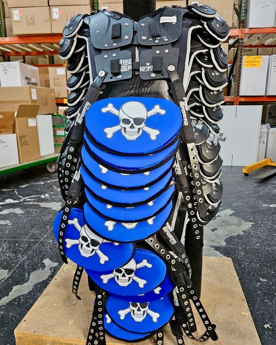 ProSportsPads (@prosports_pads) on Twitter photo New gear for <a href="/FHSPirateFball/">FairhopeHSFootball</a>!❕🏴☠️
Thanks to Ferrell Trimm at <a href="/BakersSports/">Baker's Sports</a> for helping us get this team in some #Custom pads for the upcoming season!
<a href="/ProGearFB/">Pro Gear Sports</a>
#KnowTheLogo #MadeInTheUSA #HighSchoolFootball #FootballEquipment #ShoulderPads #PirateFootball #FootballSeason New gear for <a href="/FHSPirateFball/">FairhopeHSFootball</a>!❕🏴☠️
Thanks to Ferrell Trimm at <a href="/BakersSports/">Baker's Sports</a> for helping us get this team in some #Custom pads for the upcoming season!
<a href="/ProGearFB/">Pro Gear Sports</a>
#KnowTheLogo #MadeInTheUSA #HighSchoolFootball #FootballEquipment #ShoulderPads #PirateFootball #FootballSeason