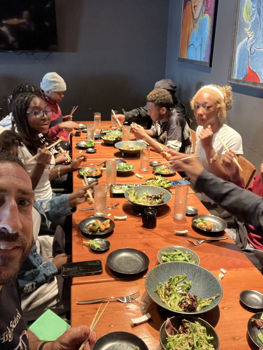 William Knipscher tweet media