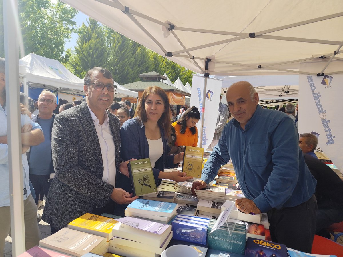 Fuara Erxenîyê qediya. Sipasî ji bo <a href="/Erganibelediye/">Ergani Belediyesi</a> û gelê Erxenîyê 

<a href="/akcfilm/">Ali Kemal Çınar 🌈🦋🦕</a> <a href="/recebdildar/">Receb Dildar</a> <a href="/SeidVeroj/">Seîd VEROJ</a>