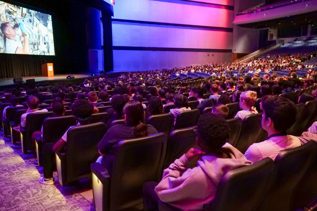 mansfieldisd's tweet image. Mansfield ISD had the incredible opportunity to host a livestream Q&amp;amp;A with NASA — featuring two astronauts aboard the International Space Station! 

A huge thank you to NASA and our amazing STEM department for making this unforgettable experience possible! #MISDstem #NASA