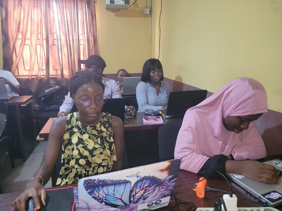 aimultimediaNG's tweet photo. LSETF x KTI Cohort 2 Candidate's Daily Activities...
#week1 #DigitalMedia #digitalskills #youthempowerment #Employability #multimedia #freetraining #VideoProduction #graphicdesign #VideoEditing #LSETF #KTI https://t.co/38Nxiy5EMU