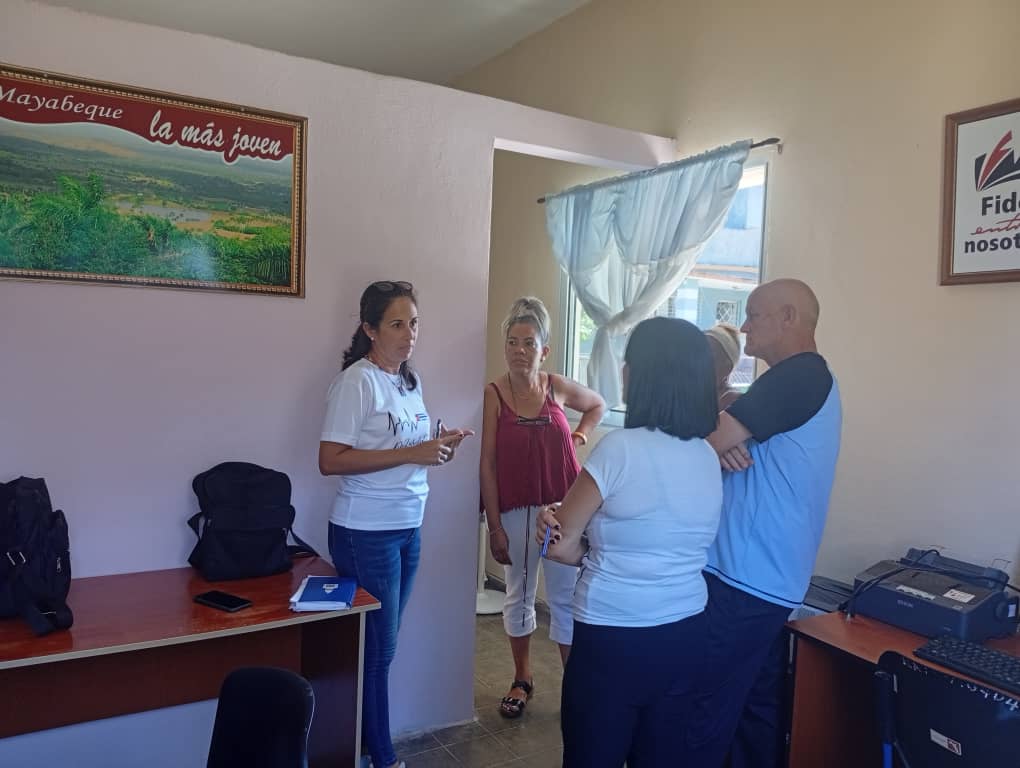 Edel84348325's tweet photo. Presente el #CEPMayabeque en #Madruga. #Juntosomosmasfuertes. https://t.co/GFDrs9H6VT