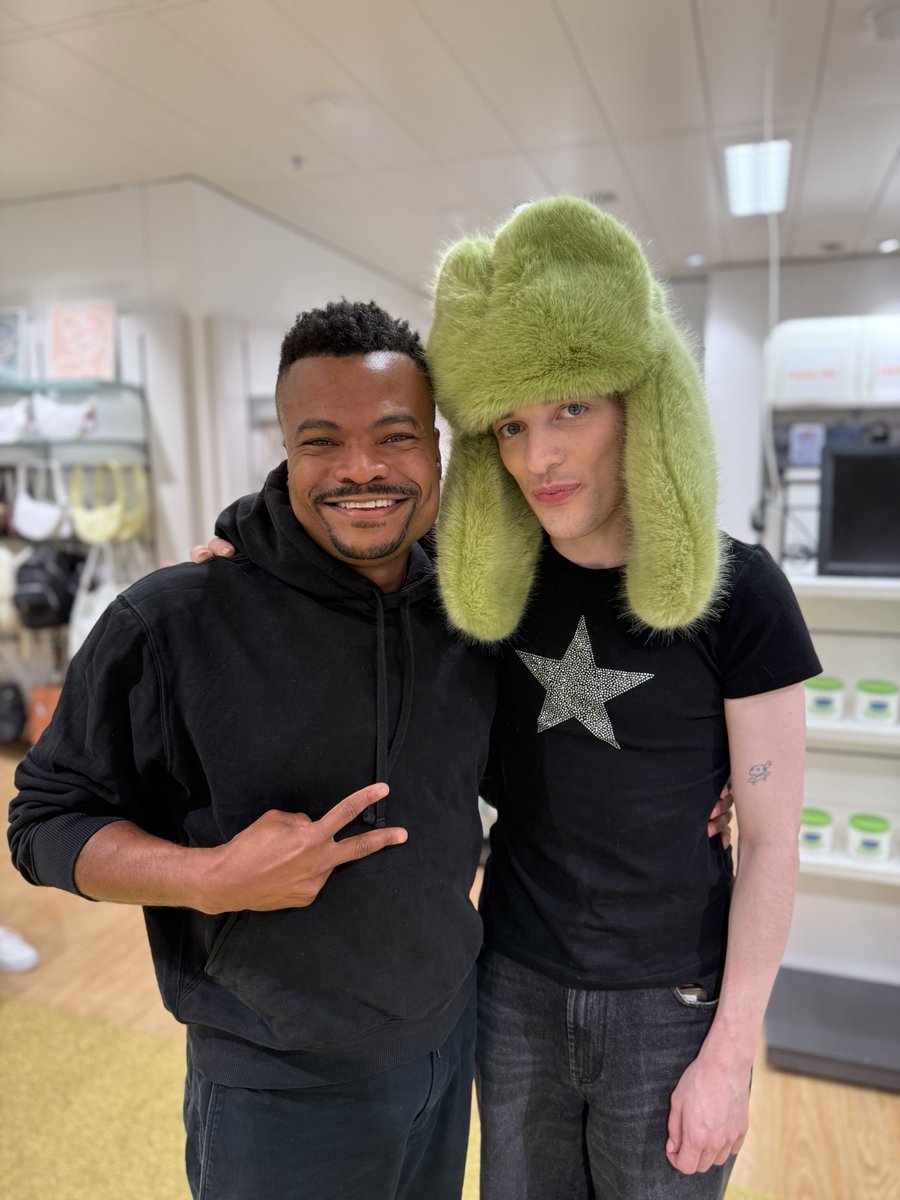 ajbwell's tweet photo. Just met @nemo.official — Eurovision winner and boundary-breaking artist! Inspired by Nemo’s energy and message. A proud moment for Switzerland! #Eurovision #Nemo #ArtInspires #KeepBaselMoving https://t.co/imaETFiAUa