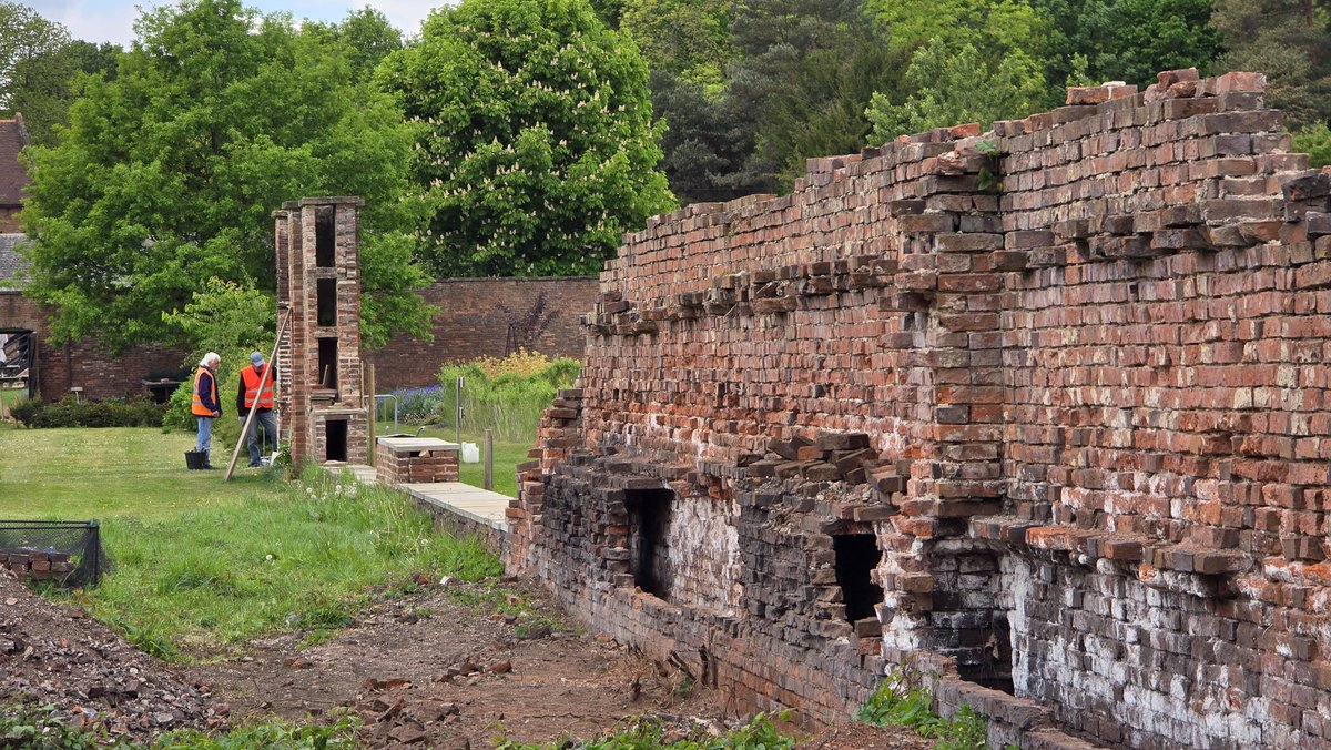 Joe Locker tweet media