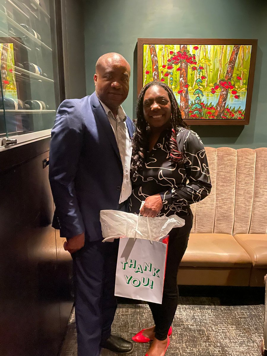 Black Physicians' Association of Ontario (@thebpao) on Twitter photo A warm Sudbury welcome for Dr. Zainab Abdurrahman (<a href="/Health_Ontario_/">Dr. A for Allergy MD</a>), new OMA President, at the BPAO Sudbury Hub Dinner!
As the first Black woman to lead the OMA, her return to her hometown was a powerful moment of connection, inspiration, and community
#BPAOHubs A warm Sudbury welcome for Dr. Zainab Abdurrahman (<a href="/Health_Ontario_/">Dr. A for Allergy MD</a>), new OMA President, at the BPAO Sudbury Hub Dinner!
As the first Black woman to lead the OMA, her return to her hometown was a powerful moment of connection, inspiration, and community
#BPAOHubs