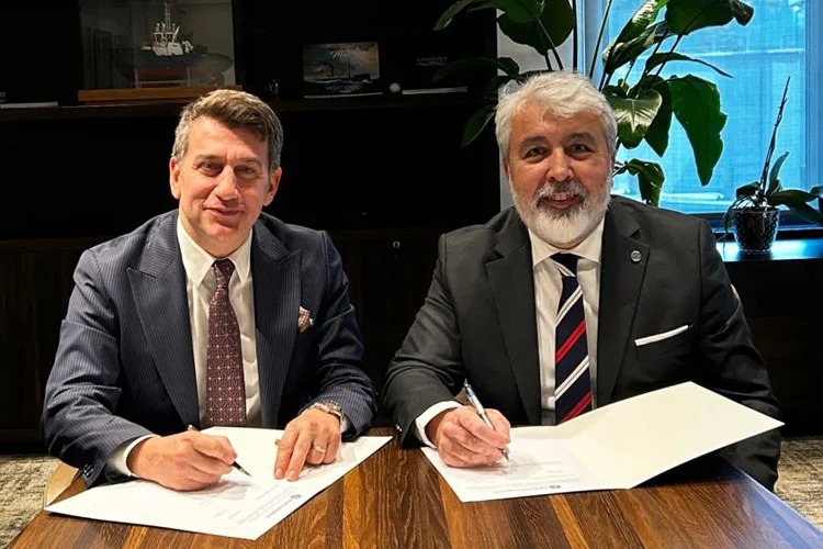 PÜSEM ile DİTAŞ’dan protokol

Piri Reis Üniversitesi Sürekli Eğitim Merkezi, DİTAŞ kaptan ve vardiya zabitleri için yetkinlik değerlendirmesi eğitimi hazırlayacak.

haberdenizde.com/denizcilik-egi…

<a href="/PusemPlanlama/">PÜSEM</a>  <a href="/pirireisuni/">Piri Reis Üniversitesi</a> 
<a href="/ditasdenizcilik/">ditasdeniz</a> <a href="/NafizArica/">Nafiz Arıca</a>