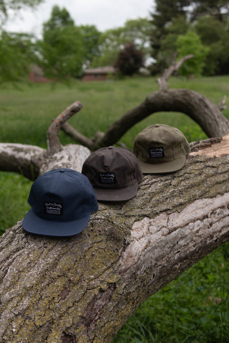 csoutpoststl's tweet image. Waxed cotton and lightweight Bedford Cords highlight our latest arrivals from The Ampal Creative. As always, made in the 🇺🇸. Available in-store and online now. 
bit.ly/shopampalcreat…