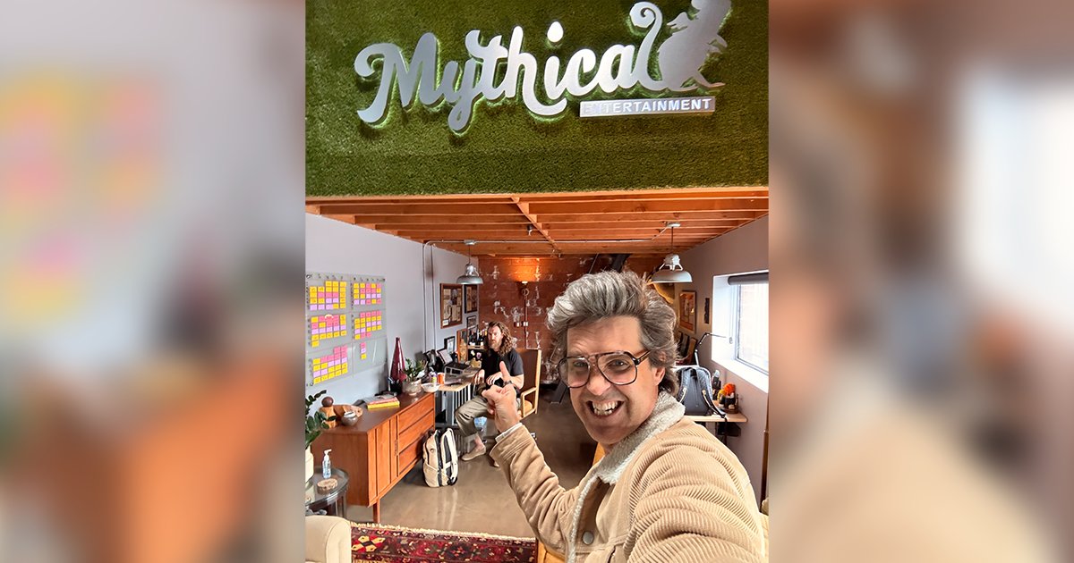 mythicalsociety's tweet image. What subject would Link teach if he was a teacher, is Rhett still doing archery, and more!
Rhett & Link AMA - May 2025 (Compiled) is available now!