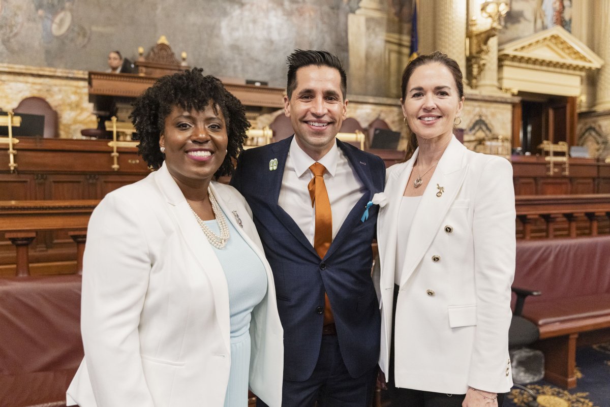 RepMcClinton's tweet image. Happy #NationalNursesDay to the superheroes in scrubs! Your compassion, dedication &amp;amp; tireless efforts make a world of difference every single day. To my colleagues who serve their neighbors in the #PaHouse and the hospital, happy National Nurses Day &amp;amp; Week! #NationalNursesWeek