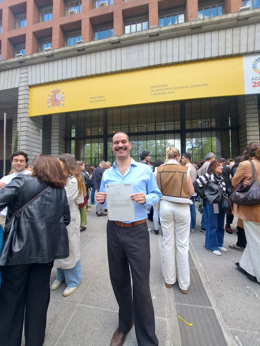 awk_drian's tweet image. R1 de PITOLOGÍA EN EL HURJC DE MÓSTOLES ✨❤️✨❤️✨❤️