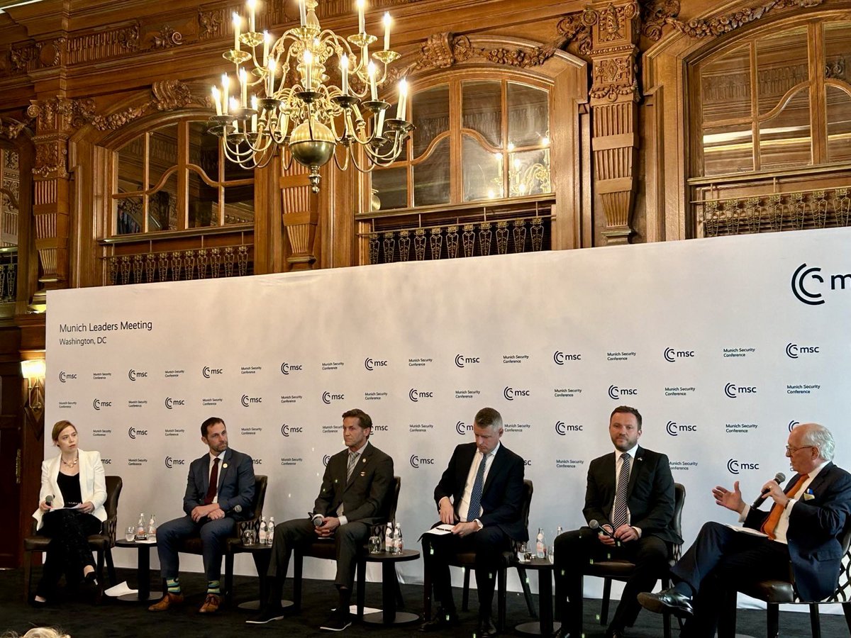 Tsahkna's tweet image. I had the privilege to join @LukePollard, Jason Crow, Dave McCormick &amp;amp; Alexandra de Hoop Scheffer for a timely discussion @MunSecConf in Washington about our shared transatlantic future, moderated by Wolfgang Ischinger. 
🧵