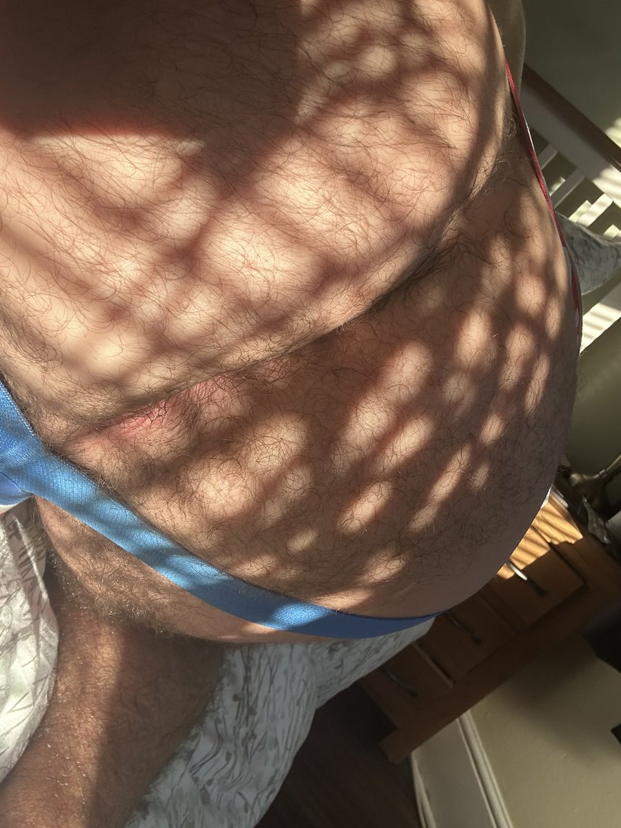 Bmthbtm's tweet photo. @nsfwillyum Ready and waiting …..
#bb #cumdump #cumpig #breeding https://t.co/ROVYPk4KOQ