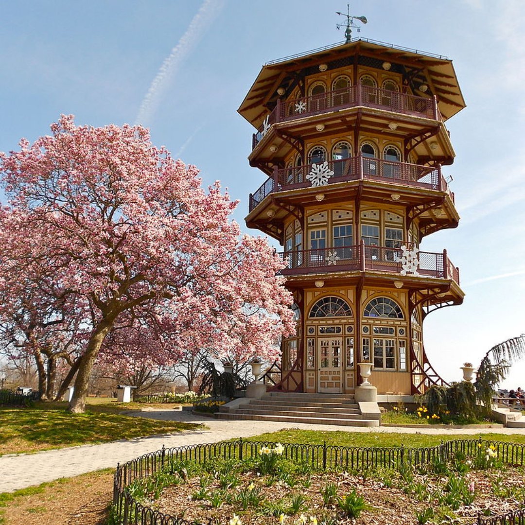 bmoreheritage's tweet photo. On June 1, discover the history of Patterson Park, which is in many ways the story of Baltimore itself, and see how it really is “the best backyard in Baltimore.” Register here: https://t.co/iVDJ2cP3xe 
#walkingtour #baltimore #historicparks https://t.co/vg3Imxh1mU