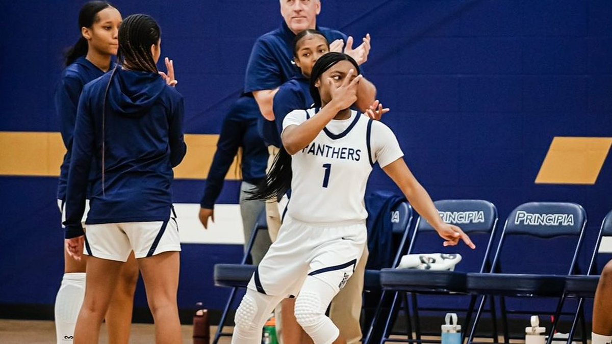 RecruitLook Hoops Girls (@rl_hoopsgirls) on Twitter photo Missouri: "Big Guards"
Zha Harris, Camirah Foster, Jael Green, Nylah Scales, Loganne Love (<a href="/LoganneL10/">Loganne Love</a>).
Link: recruitlook.com/missouri-big-g… Missouri: "Big Guards"
Zha Harris, Camirah Foster, Jael Green, Nylah Scales, Loganne Love (<a href="/LoganneL10/">Loganne Love</a>).
Link: recruitlook.com/missouri-big-g…