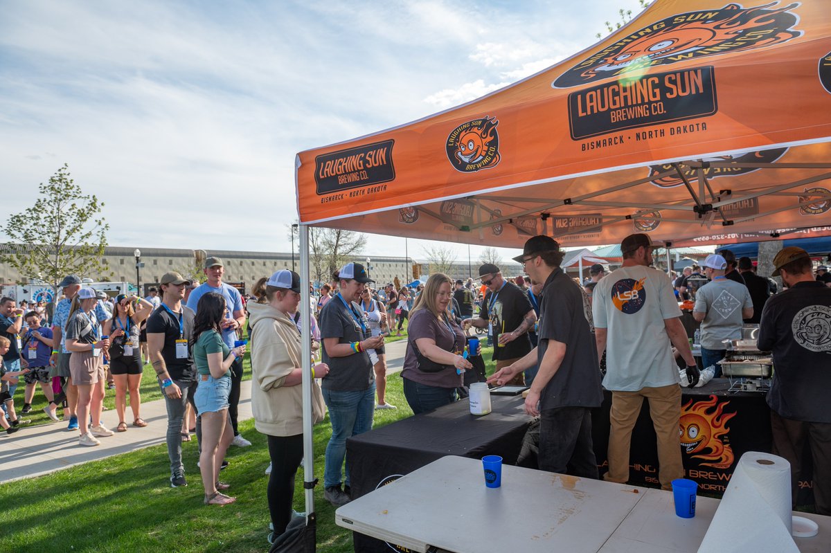 🧀 Get ready for the cheesiest event of the year! 🧀 At the Mac and Cheese Festival you can try some of the best mac and cheese Bismarck/Mandan has to offer. Vote on your favorite, play some games and enjoy live music Saturday May, 10th! 
👉 belegendary.link/MacAndCheese