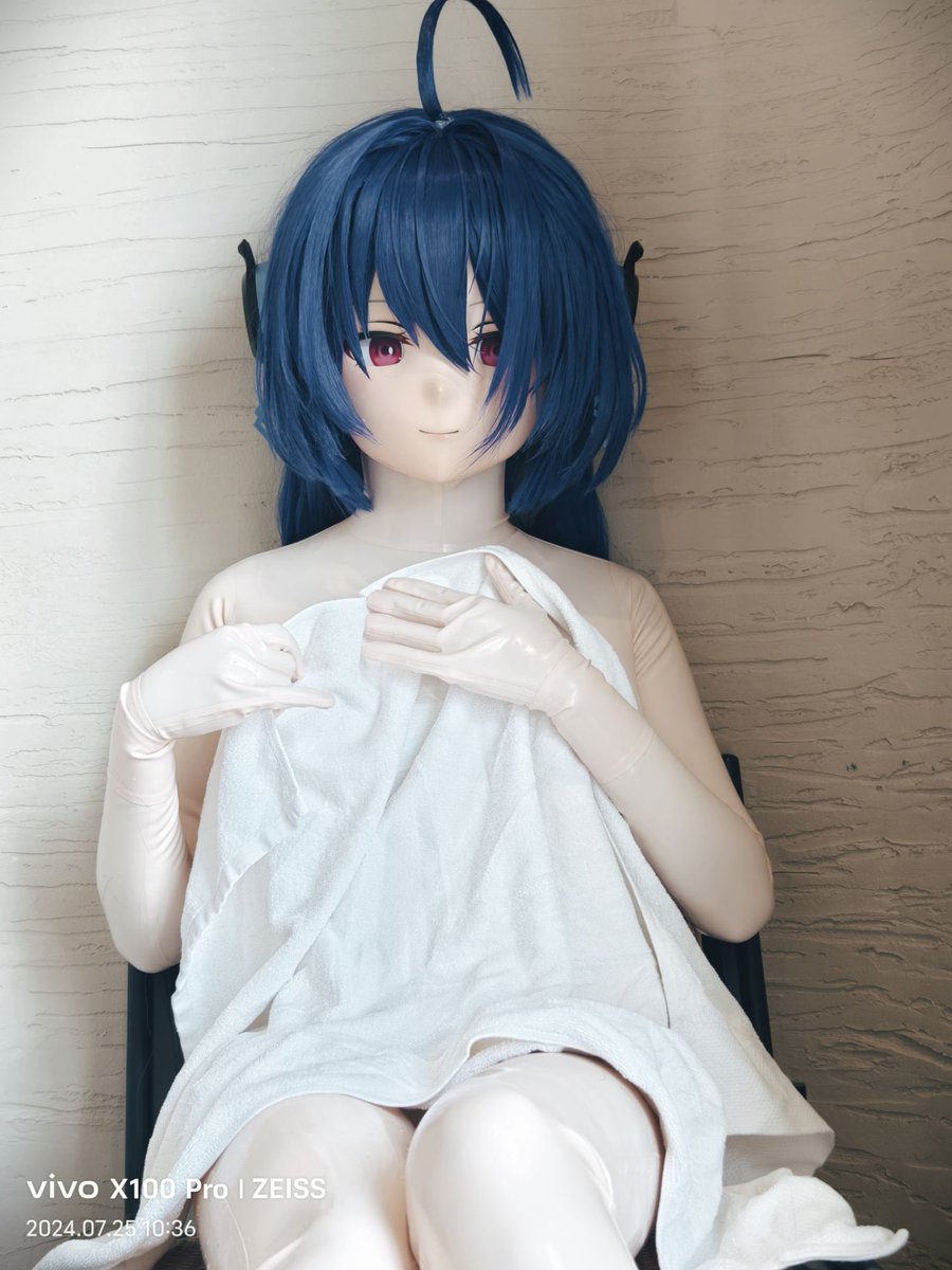kiger_2a's tweet image. 被一大堆人点赞这个tag给点醒了。
最近半年真的基本上一点kig都没有碰。
炒饭要用隔(年)夜冷饭记住了吗？
 #ゴムの日