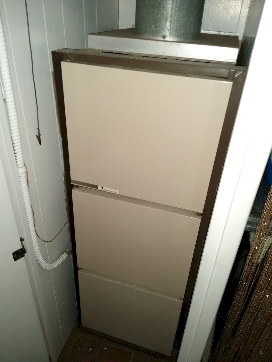 SouthbayHeating's tweet image. Your heating furnace deserves care to stay in top shape. From repairs to maintenance, our team has you covered. Schedule your heating furnace check-up today! 

#HeatingFurnace
sandiegoacrepairs.com/heating_repair