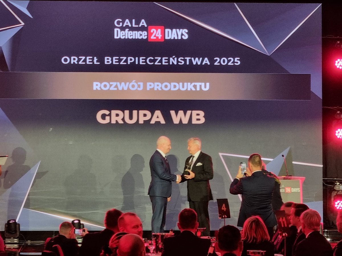 WBGroup_PL's tweet image. @WBGroup_PL została nagrodzona Orłem Bezpieczeństwa 2025 @Defence24pl za radiostację osobistą żołnierza #PERAD (RO Tytan). To pierwsze polskie urządzenie komunikacyjne z całkowicie narodową kryptografią.
