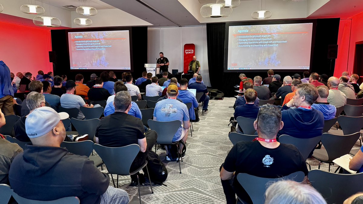Graph introduction at #MMSMOA by <a href="/JankeSkanke/">Jan Ketil Skanke [MVP]</a> and <a href="/AndrewJNet/">Andrew Johnson</a>