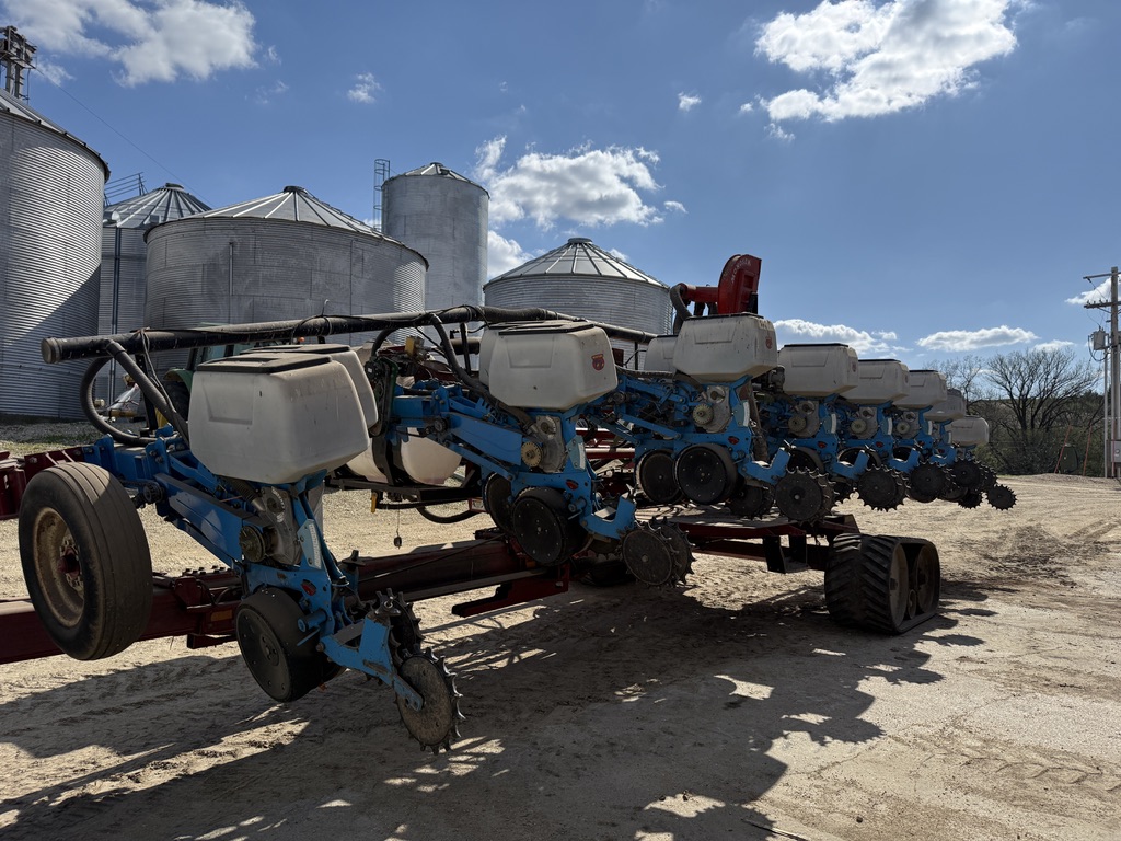 I suppose it's time to get this thing outa the shed and put some seed in the ground