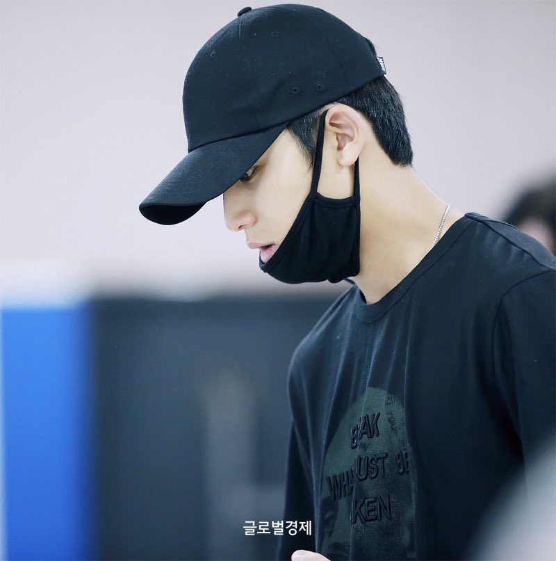 N년 전 오늘의 민규 tweet media