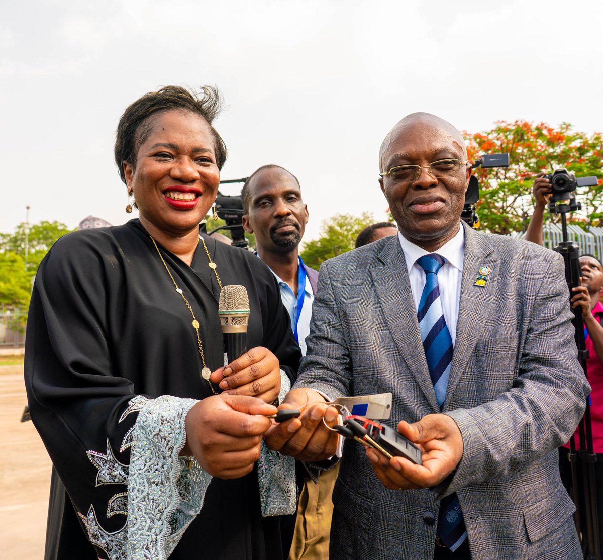 Today <a href="/WHO/">World Health Organization (WHO)</a> donated 8 vehicles to the FCTA. This donation is part of <a href="/WHONigeria/">WHO Nigeria</a>’s support to the <a href="/NigeriaGov/">Government of Nigeria</a> to strengthen capacities to detect, prepare and respond to multi hazard health emergencies.