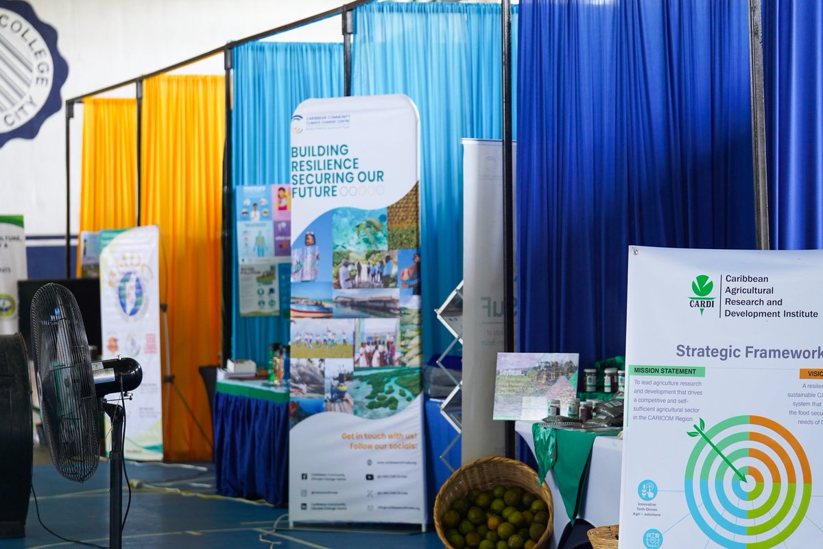 Minister of State for Foreign Trade Marconi Leal Jr. and CEO of MFAFT H.E. Amalia Mai attended the opening ceremony of the Belize-CARICOM Expo 2025, commemorating the 51st anniversary of Belize’s membership in the Caribbean Community (CARICOM).