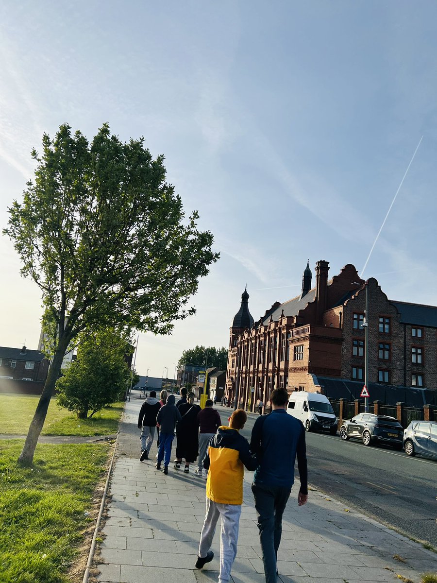 All set for an evening at The Florrie — Grisha Goryachev Flamenco Guitar 🎶☀️