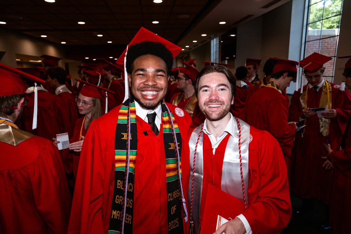 ncstateece's tweet image. 🎓 Spring 2025 NC State ECE Graduation Photos Are Here! 📸
The memories from our May 1st ceremony at Reynolds Coliseum are now live. Relive the celebration and tag your friends!
📷 View the album: ncst.at/473u50VNYQQ
#NCStateECE #ClassOf2025 #ThinkAndDo