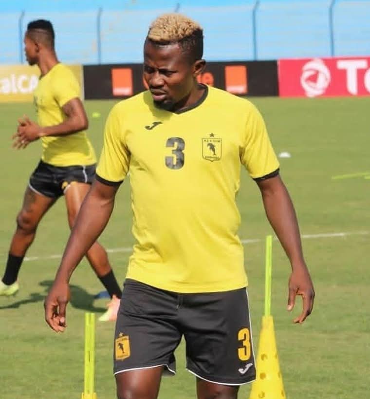 Iamfelixtz's tweet photo. Updates 👇

➡️ Klabu ya As Vita 🇨🇩 imemrejesha beki wa kulia Djuma Shabani (32) kama mchezaji huru.

➡️ Baada ya kumrejesha Yannick Bangala, sasa ni zamu ya Djuma Shabani.

✅ Done &amp; Sealed 🔒 https://t.co/cml9sfREop