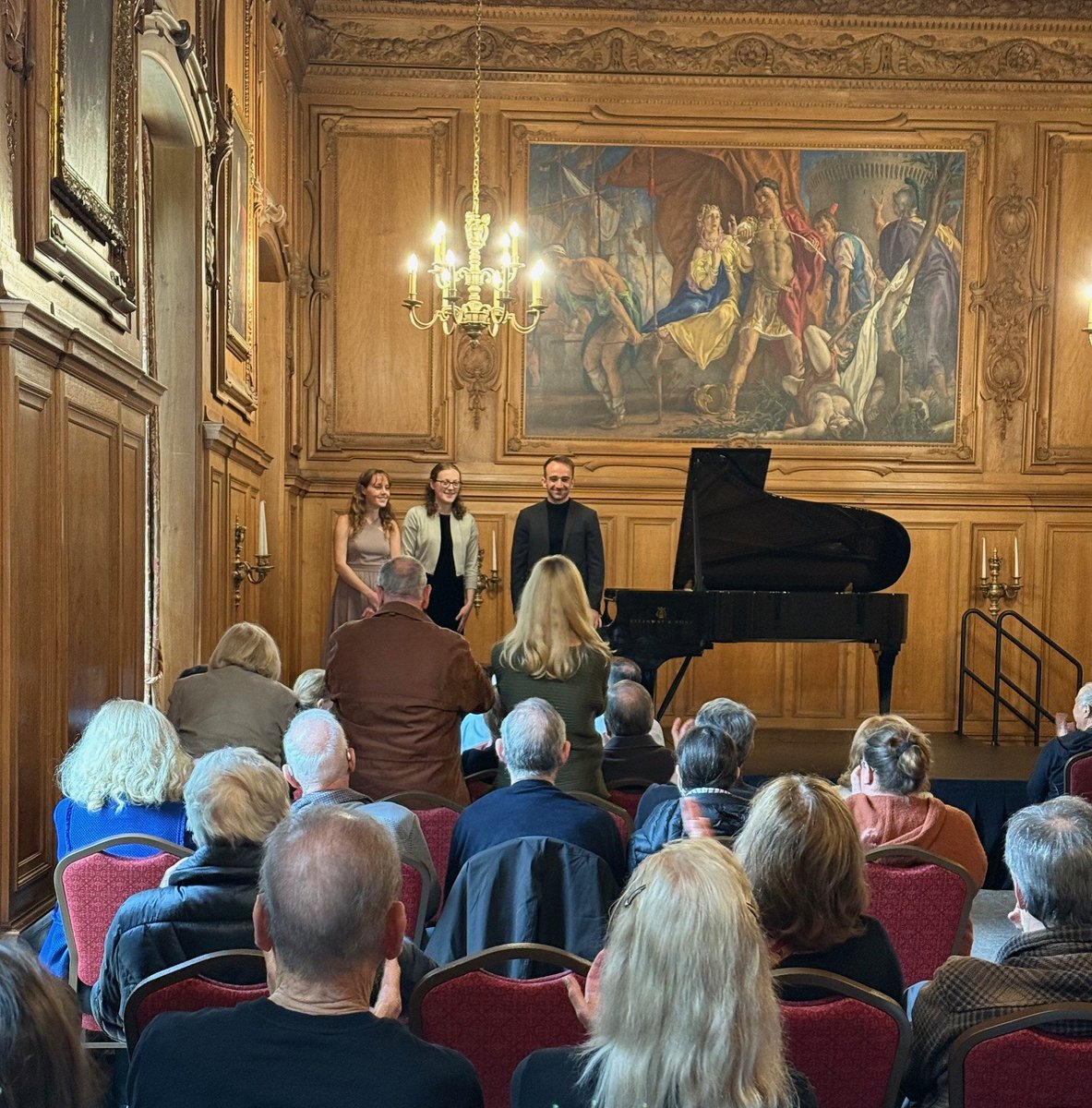 ucla1718cs's tweet image. On Sunday, May 4 the Center was pleased to present an encore performance of @UCLAalpert The Selma Moidel Smith Recital @ClarkLibUCLA. Performers included @DavideDiRienzo, Kaitlin Webster-Zuber, and Emily Webster-Zuber. 1718.ucla.edu/events/reflect…