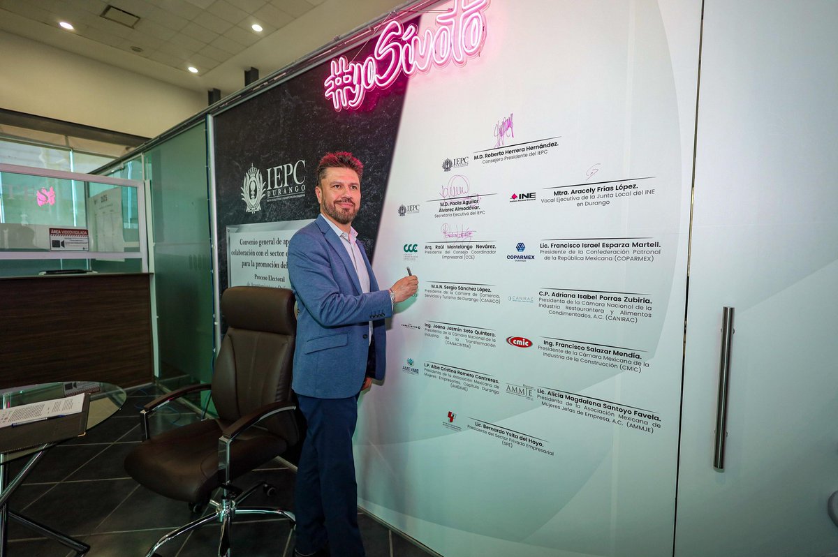 CCEDGOMX's tweet photo. ✅ Participamos en la firma del Convenio de Apoyo y Colaboración con el @IEPCDurango, sumando al fortalecimiento de la cultura cívica y la participación ciudadana.
¡Las empresas también construyen democracia! 🗳️
#CCEmpresasXdurango #ParticipaciónCiudadana #EmpresasComprometidas https://t.co/AhGjtHpvQG