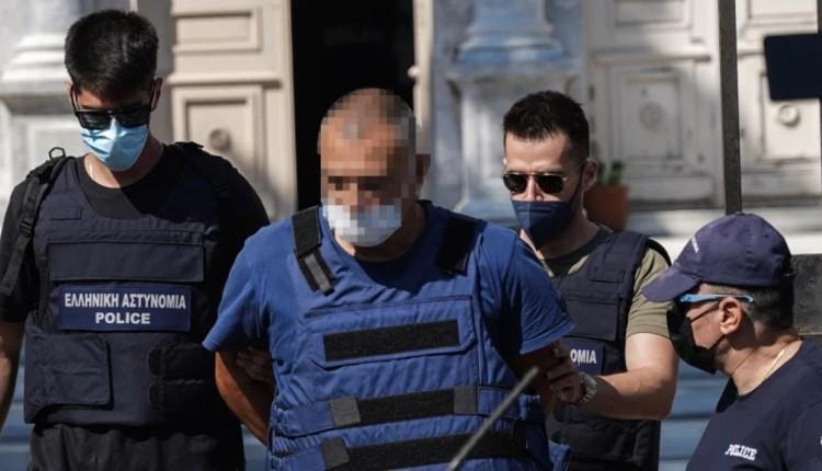 10 χρόνια φυλακή σε πρώην αρχιφύλακα για σχέση με 14χρονη αθλήτρια ift.tt/SPqgM0K