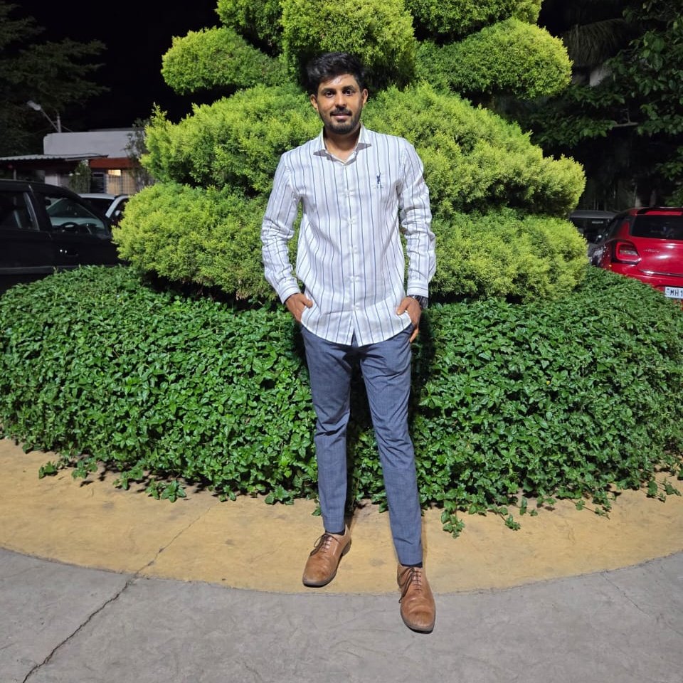 Hrishikesh0327's tweet photo. #NewProfilePic https://t.co/RrFfgBaEv9