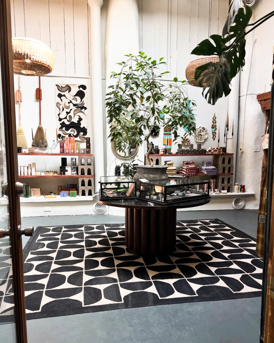 Celebrate the women you love in Taos! 💖 From custom bouquets at @ enchantedfloristoftaos (on IG) 💐 to beautiful finds at @ everywheretaos (on IG), our local shops, spas &amp; restaurants offer something truly special for Mother’s Day in our charming town. 🛍️🌸 #TaosTrue