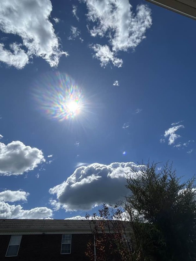 Mysongshari's tweet image. #but #HeSaid #therewouldbeSignsinthesunmoonstars #lookup