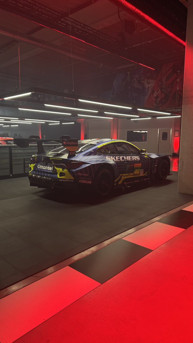AnastasiaLps's tweet photo. J’ai eu la chance de voir quelques centre d’équipes de sport auto dans ma vie. Mais celui là mon dieu, c’est magnifique https://t.co/xtEoNwZNpi