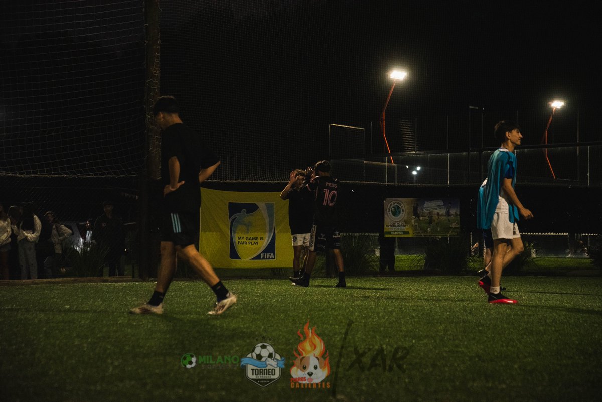 +2 PARA EL CABRINI✅​

Porque estan en duda si juegan este fin de semana porque el plantel tiene que presentarse a un XV. Seria el segundo sábado consecutivo que no podrían presentarse por unos XV. 

Joden a la organización con las menores pero me parece que le están errando...