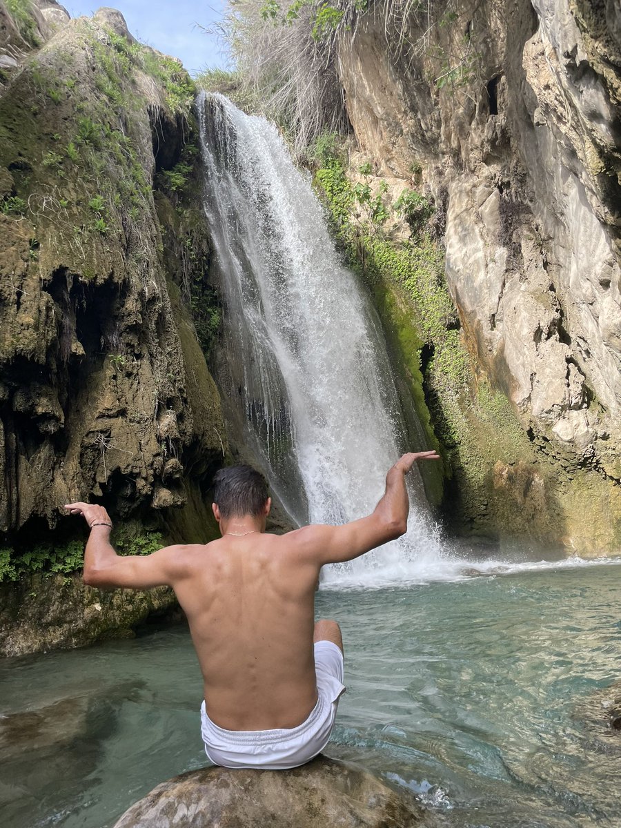 Random shit del puente de mayo.