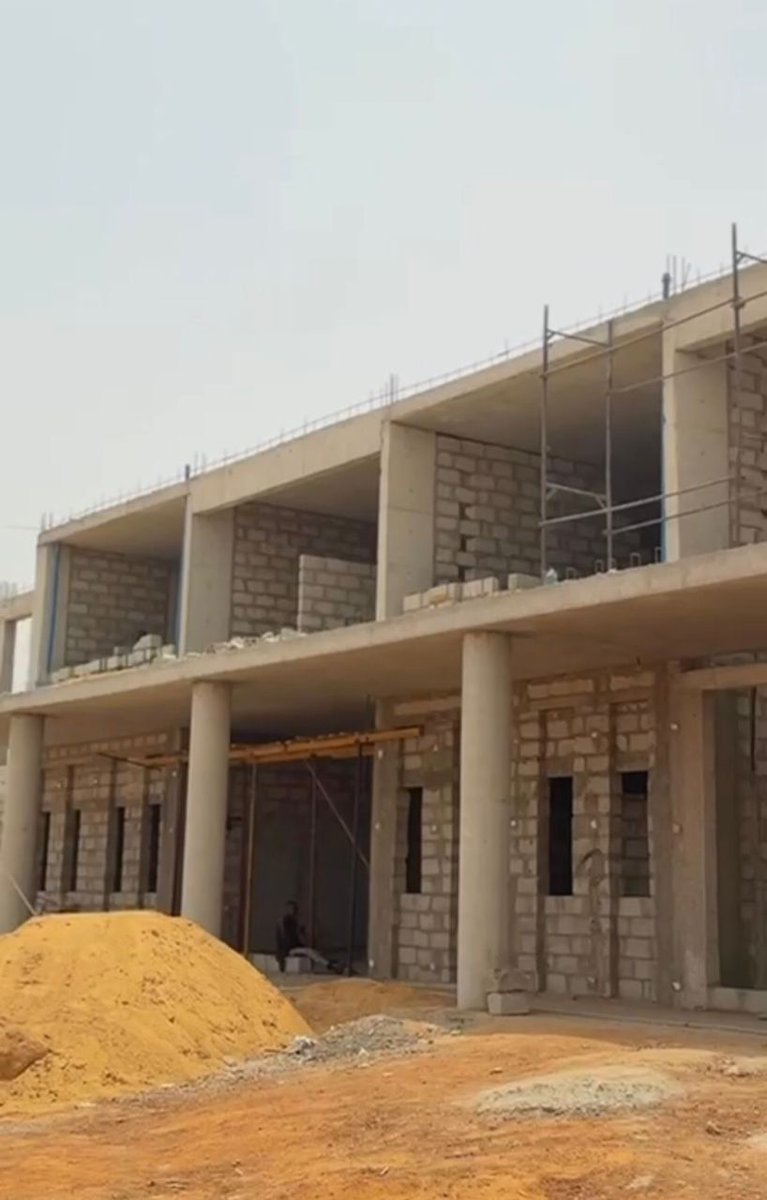Kaigama4dauda27's tweet photo. 🚀 Engr. Zaraddeen Bello Imam Chief Protocol Officer Zamfara Government inspected progress at Gusau International Airport, Zamfara State—commending its timely construction. This transformative project aims to boost economic growth, improve connectivity, and create jobs through https://t.co/sHVgcjqkOc