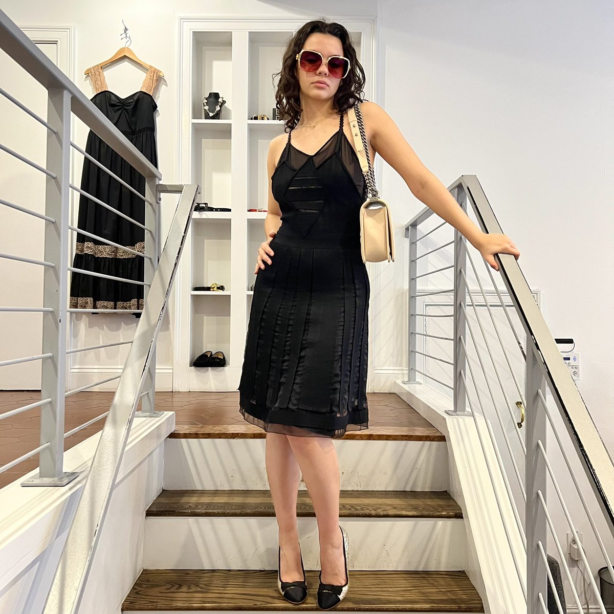 vintagetastebos's tweet image. Looking at life through these  rose colored Chrome Hearts glasses and seeing this beautiful Chanel dress and Chanel Chevron Caviar Boy bag at Vintage Taste!

Click our website Product page for designers, &amp;amp; prices. 

#womensconsignment #mensconsignment #highendconsignment