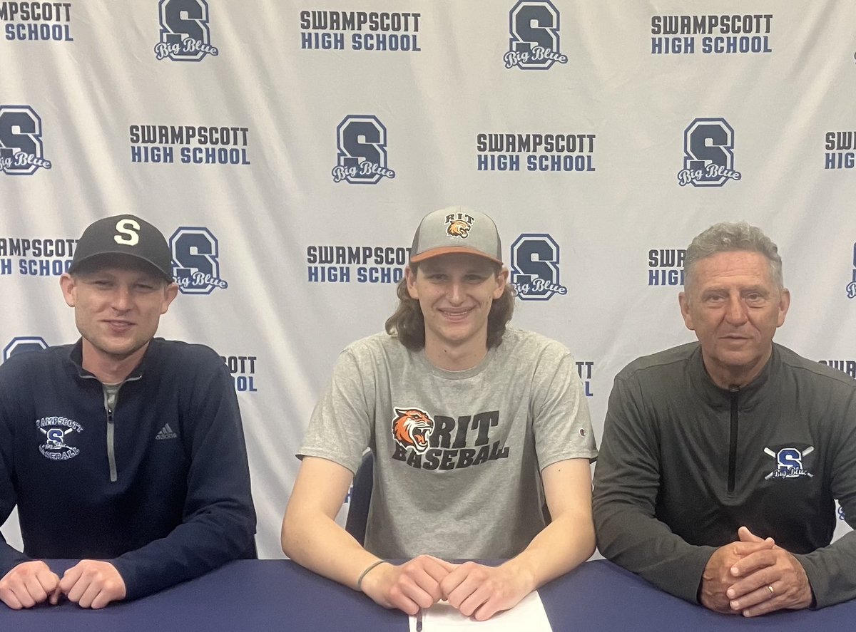 Signing Day in Big Blue land! Nick B to Bridgewater State and Spencer R to Rochester Institute of Tech. Great players but tremendous young men! Very proud of you both! See u at field in the rain! ⁦<a href="/SportsBigBlue/">@sportsbigblue</a>⁩ ⁦<a href="/sps01907/">Swampscott Schools</a>⁩ ⁦<a href="/NickBerube4/">Nick Berube</a>⁩ ⁦<a href="/CadenRoss_11/">Caden</a>⁩