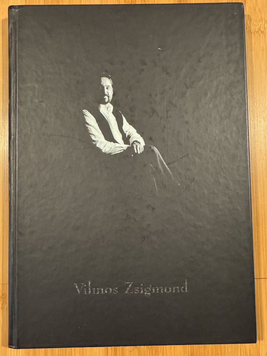 OurCE3K's tweet image. Got an incredible bound book celebrating the work of Vilmos Zsigmond produced when he won a lifetime achievement award! #vilmoszsigmond #closeencountersofthethirdkind #closeencounters #ce3k #stevenspielberg