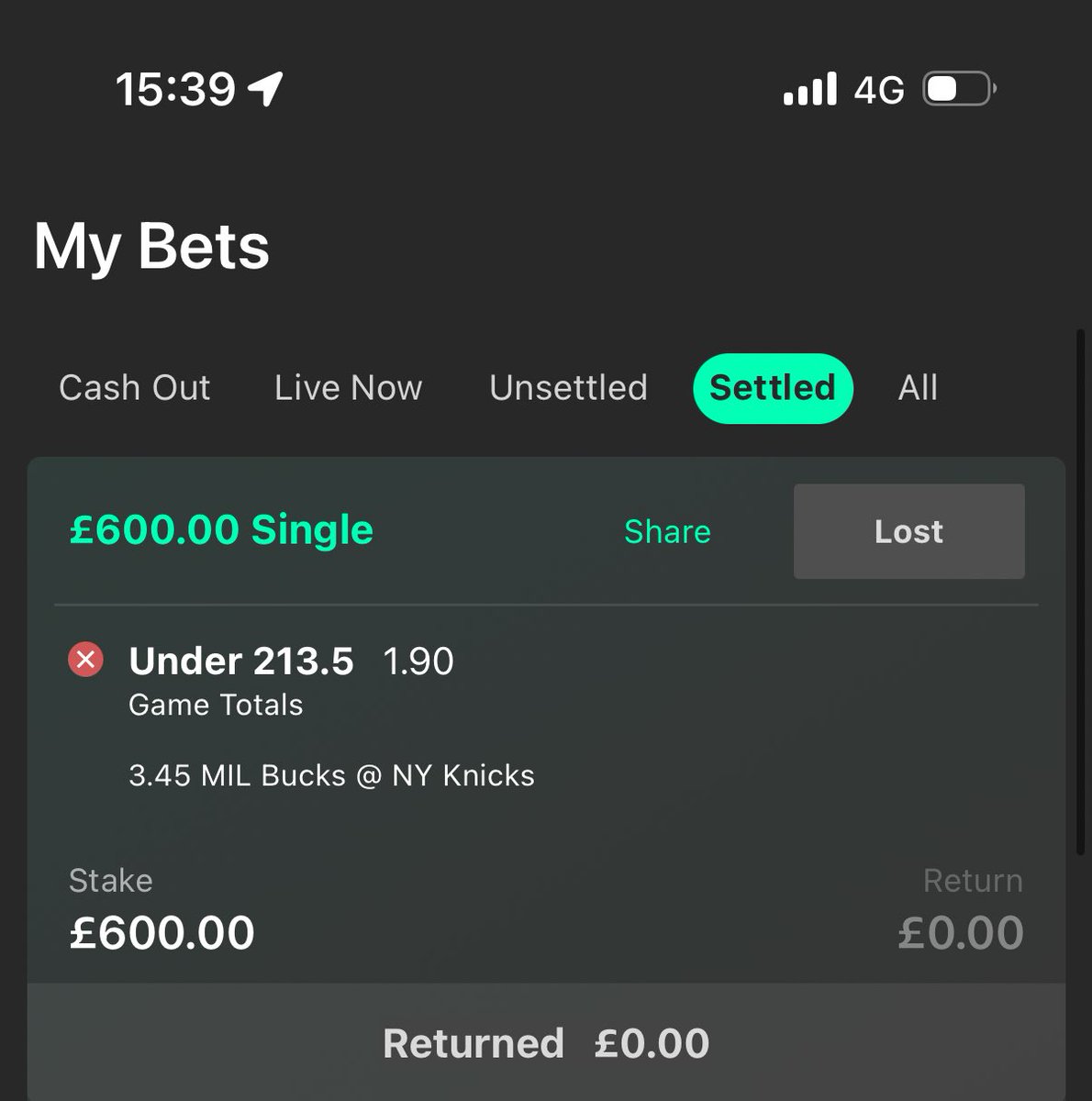 dickyneano's tweet photo. @bet365 @bet365help  won £600 at the weekend. Went in today to lift/place bet and my password didn’t work. Had an email at 3.47am saying my password had been changed, when finally got logged on I seen a £600 bet placed on a basketball game that happened almost 6 weeks ago… (1) https://t.co/R606r8hI4I