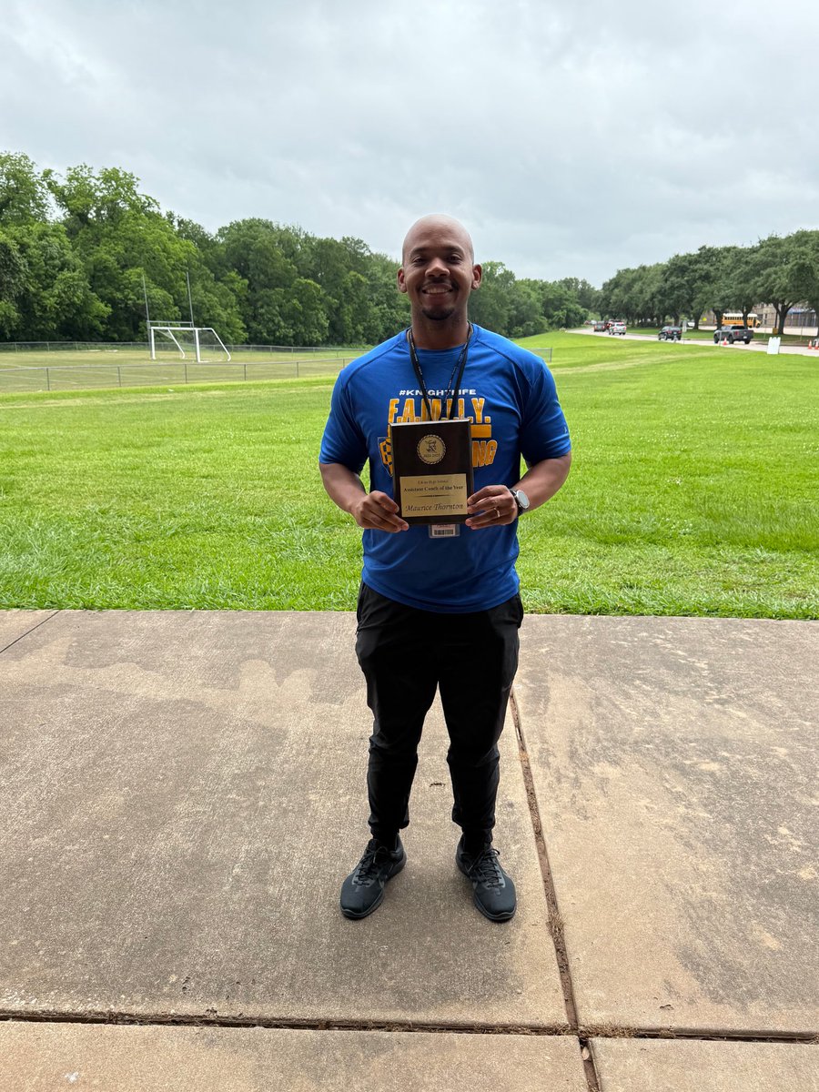 DJackson (@djackson11su) on Twitter photo <a href="/FBISDAthletics/">Fort Bend ISD Athletics</a> <a href="/EHS_Knightswire/">Elkins High School</a> <a href="/ElkinsFootball/">Fort Bend Elkins Football</a> <a href="/CoachThornton93/">Coach Maurice Thornton</a> Congratulations to our Assistant Coach of the Year!
💙🏈💛🔥🔥 <a href="/FBISDAthletics/">Fort Bend ISD Athletics</a> <a href="/EHS_Knightswire/">Elkins High School</a> <a href="/ElkinsFootball/">Fort Bend Elkins Football</a> <a href="/CoachThornton93/">Coach Maurice Thornton</a> Congratulations to our Assistant Coach of the Year!
💙🏈💛🔥🔥