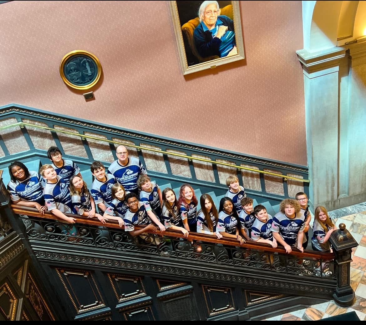 🏹 Our CSMS state champion archery team had the honor of visiting the State House yesterday! What a special way to celebrate their hard work &amp; success &amp; get them ready for Nationals this week! 🎉🏛️ #OnePackOnePurpose #StateChampions