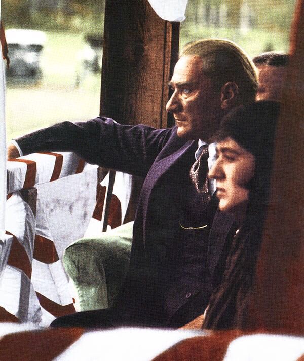 Bütün cihan bizi milliyetçi olarak bilir. 

Başbuğ Mustafa Kemal Atatürk