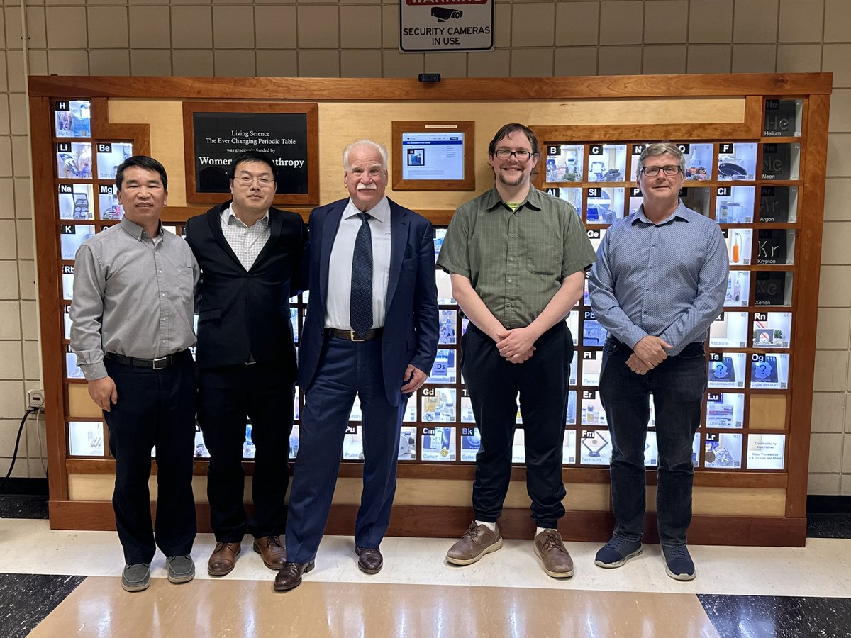 Had a great time helping entertain Professor Scott Demark this week. He lectured on his mechinistic studies related to the understanding the Suzuki-Miyaura Cross-Coupling - one of the most widely used reactions in the pharmaceuticals industry.