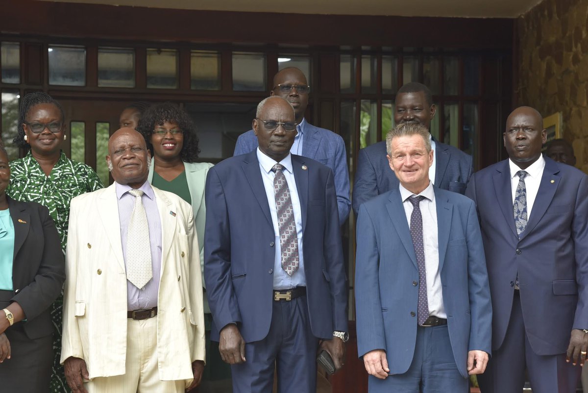 AdokGai's tweet image. Today, I had the pleasure of attending the #WorldPressFreedomDay event organized by the South Sudan Union of Journalists.
This day serves as a reminder of the sacrifices made by journalists globally, especially in South Sudan where journalists strive to provide accurate…